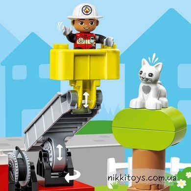 Конструктор LEGO DUPLO Реск'ю Пожежна машина