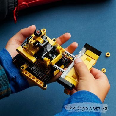 LEGO Technic Надпотужний бульдозер